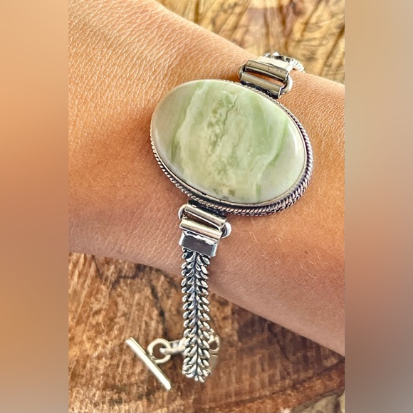 Green Larsonite “Petrified Bog Wood” Bracelet - Picture 4 of 7